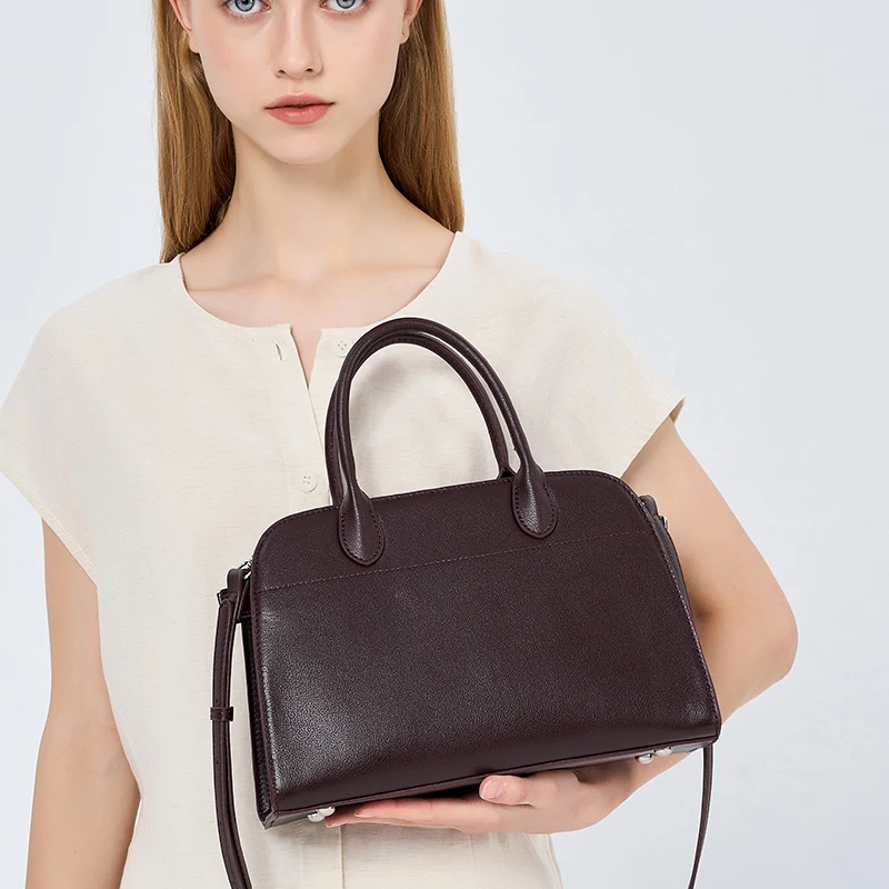 

Women’s Cow Leather Shoulder Bag Ladies Soft Cowhide Luxury Designer Underarm Bags Female Fashion Retro Office Commute Handbags