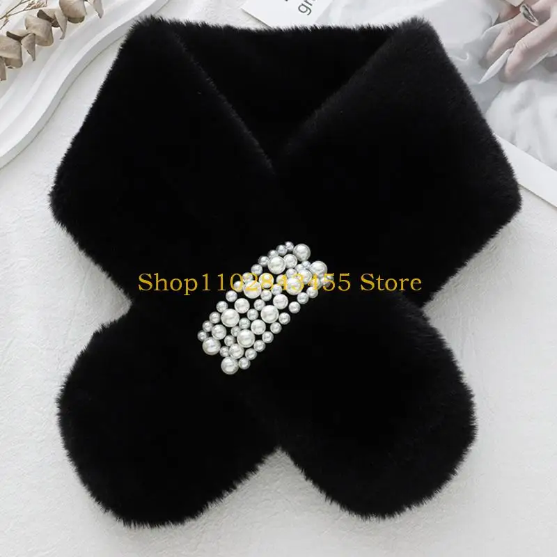 49MC Windproof Women Plush Neckerchief Warm Bib Pearl Buckle Scarf Plush Scarfs