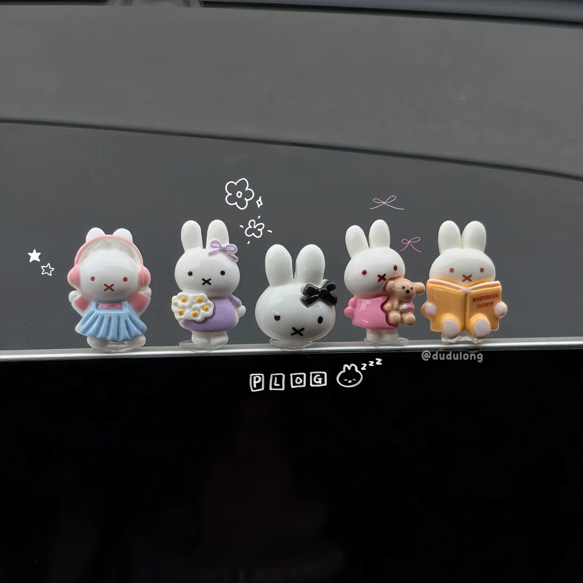 Korean Style Flower Bouquet Miffy Rabbit Car Decoration Sticker Cute Healing Atmosphere Cartoon Sticker Ornament Decoration view 2