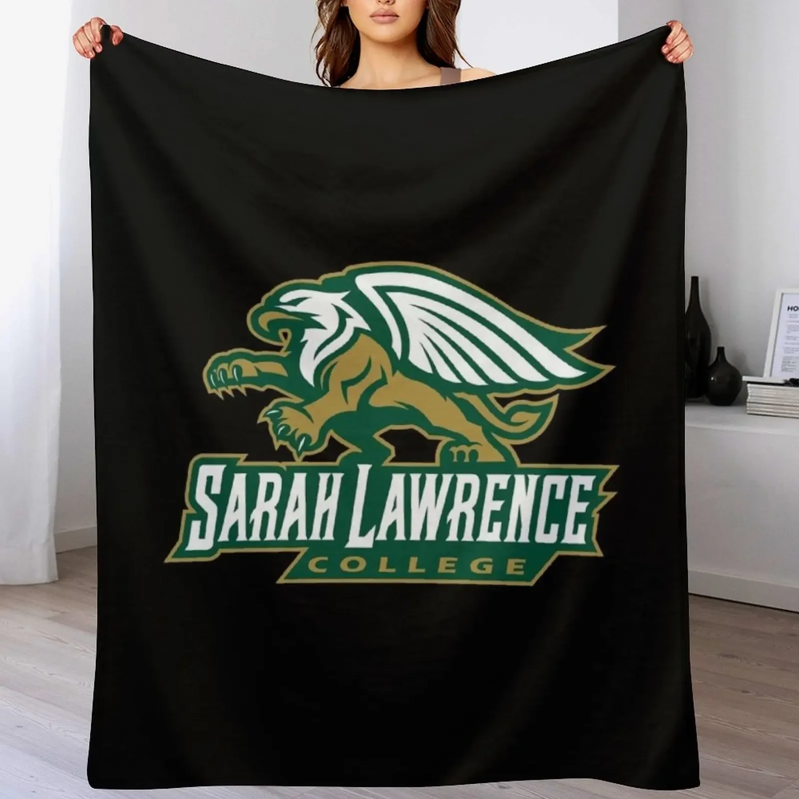 

Sarah Lawrence gryphons Throw Blanket Ultra Plush Cozy Blanket for Napping Sleeping