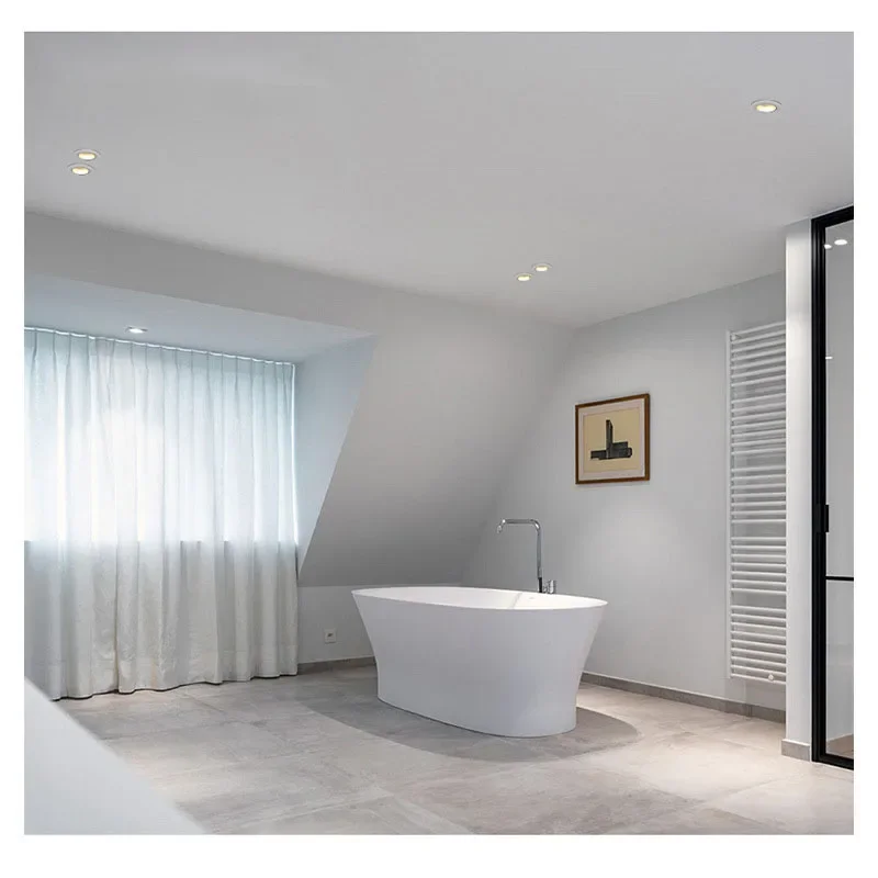 أضواء مقاومة للماء Led جزءا لا يتجزأ من المطبخ الحمام غرفة الاستحمام Ip65 مكافحة الضباب المضادة للوهج السقف النازل للمطبخ الحمام