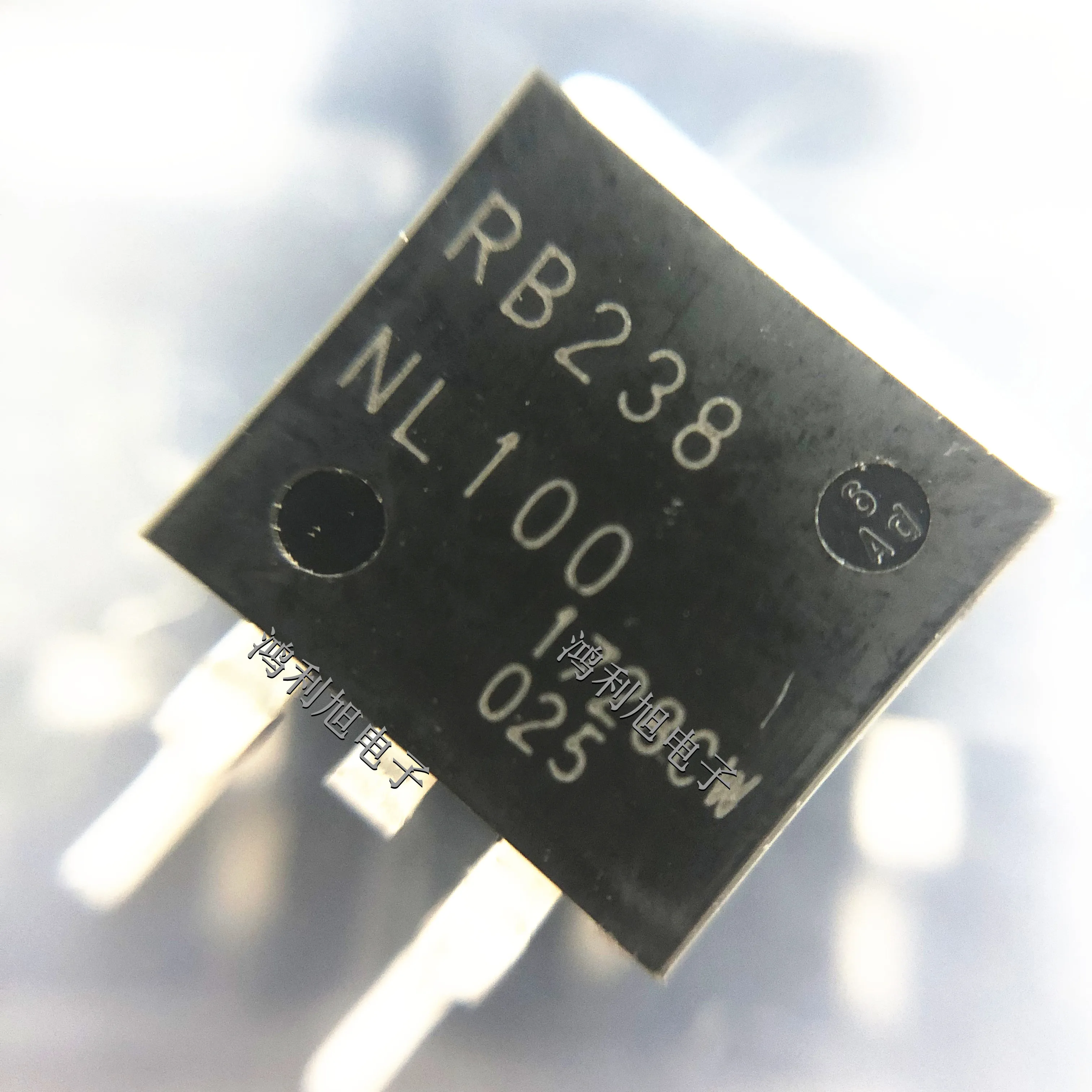 5PCS/Lot RB238NL100FHHTL RB238 MARKING: RB238NL100 40A 100V TO-263 Schottky diode brand new original stock