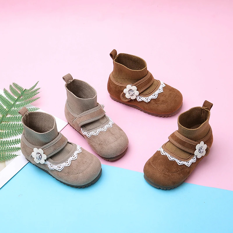 

Сапоги принцессы для девочек с милыми цветами, детские повседневные модные ботинки с круглым носком на липучке, осень 2022, новые детские туфли на плоской подошве, мягкие