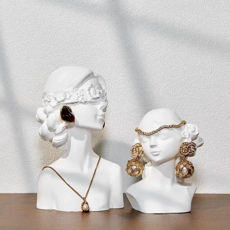 Internet celebrity plaster model head display stand jewelry earrings necklace figure head ornament jewelry shooting props