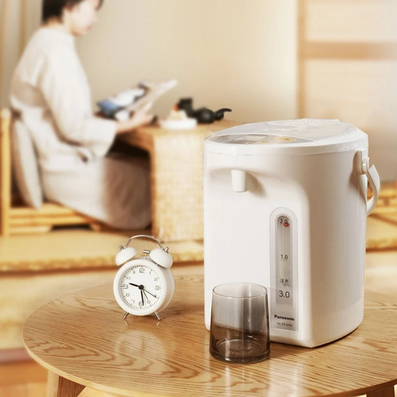 Электрический чайник для удаления хлора и щелочной воды