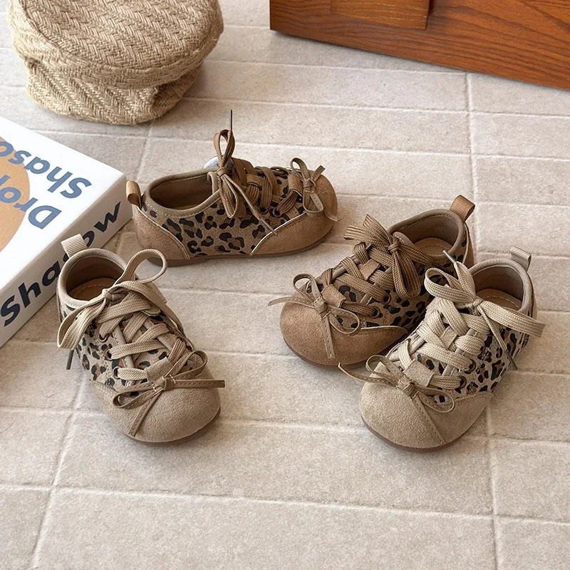 Kinder Spleißen Leopard Print Casual Schuhe Frühling und Herbst Neue Koreanische Version Mädchen Bogen Vielseitige Mode Wohnungen