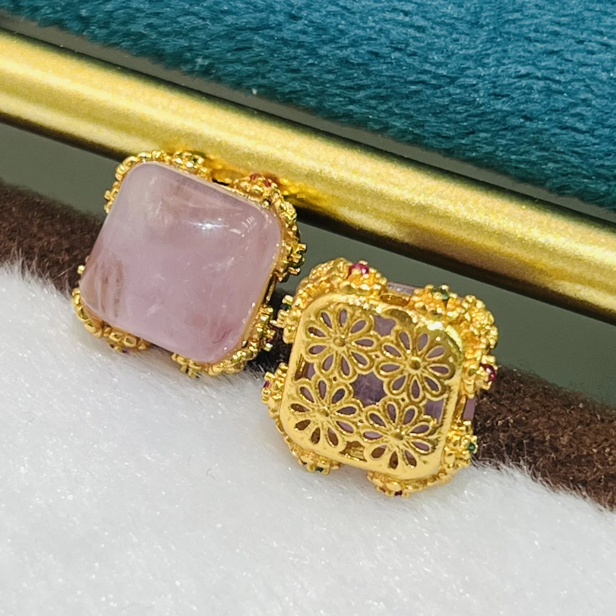 

Квадратные аметистовые подвески 11x11 мм с золотой филигранной и акцентами из драгоценных камней-принадлежности для изготовления ювелирных изделий своими руками для серег, браслета, ожерелья