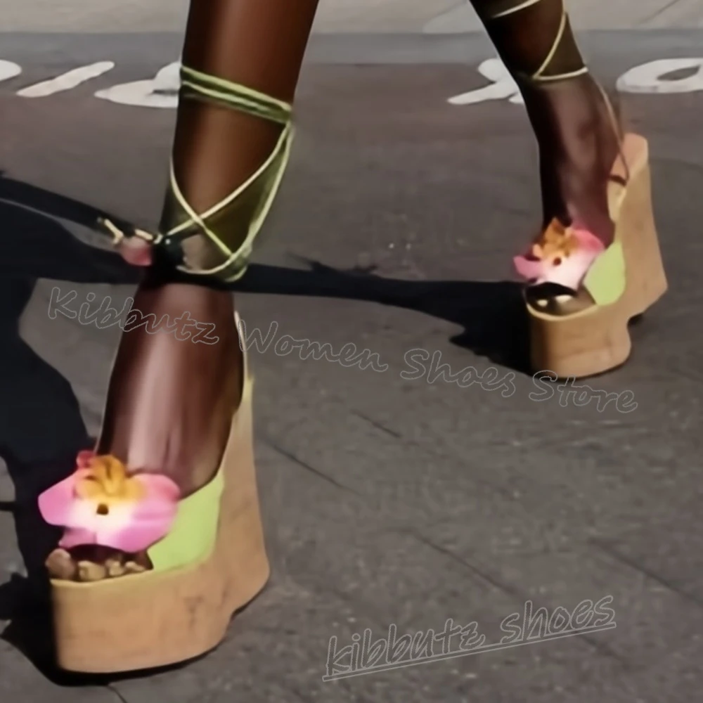 

Сандалии с цветочным принтом на толстой подошве, на платформе, с круглым носком, разноцветные, на шнуровке, модные, элегантные, лаконичные, пикантные, роскошные, лаконичные, женская обувь, новинка