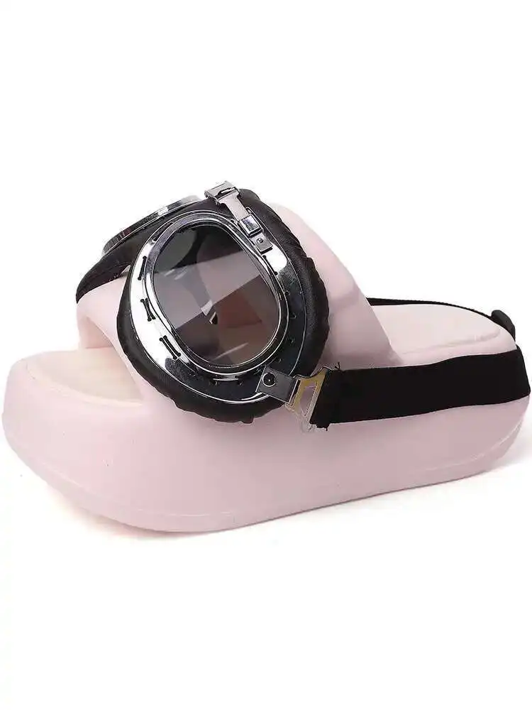 

Motorcycle Glasses Outdoor Slippers For Women 2025 Summer New Niche Design Fashion Thick-Soled Height-Increasing Slippers