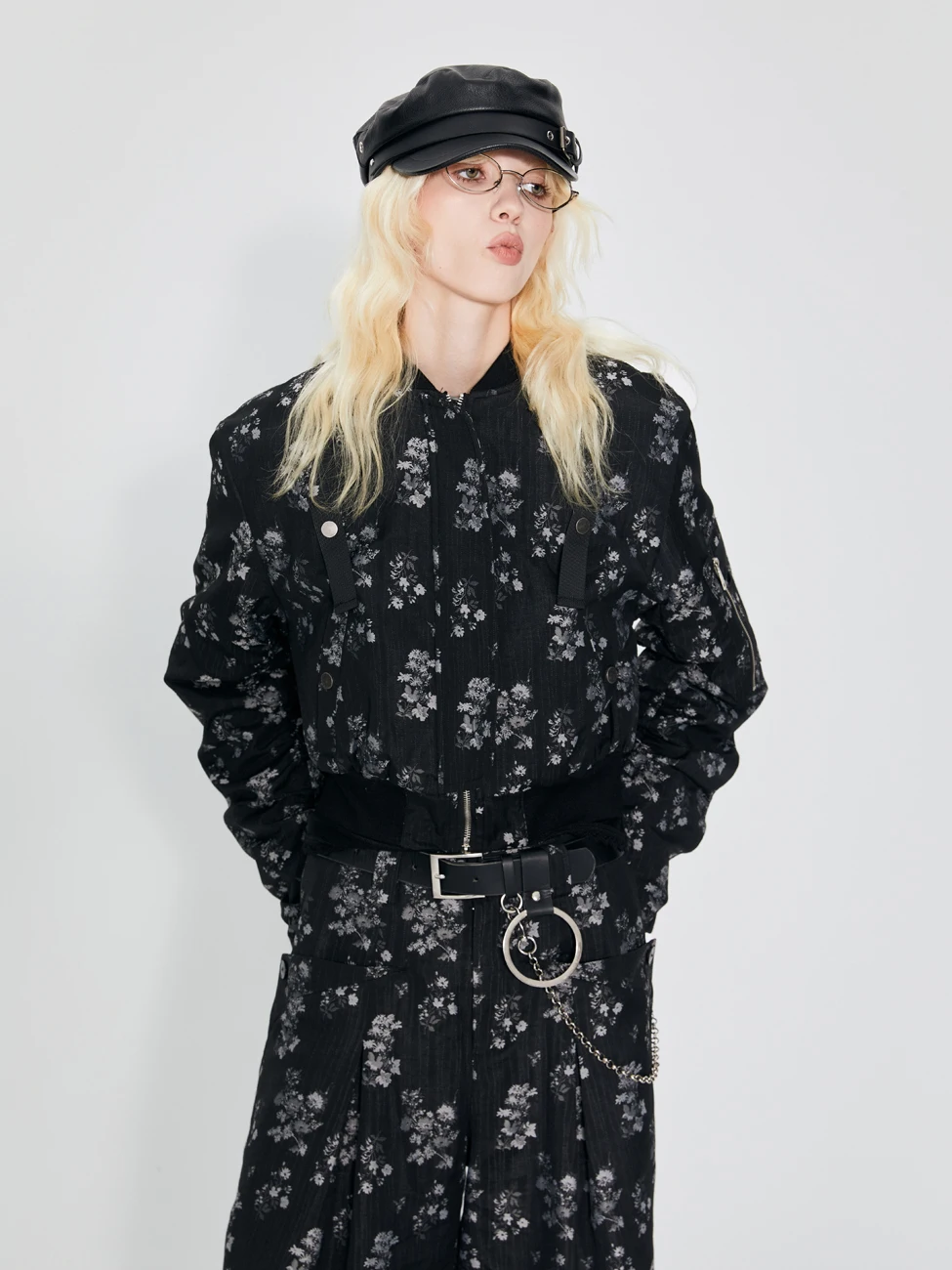 

Ретро-куртка с цветочной вышивкой из утолщенного хлопка для женщин, осенне-зимнее хлопковое пальто на молнии с длинными рукавами для повседневной носки