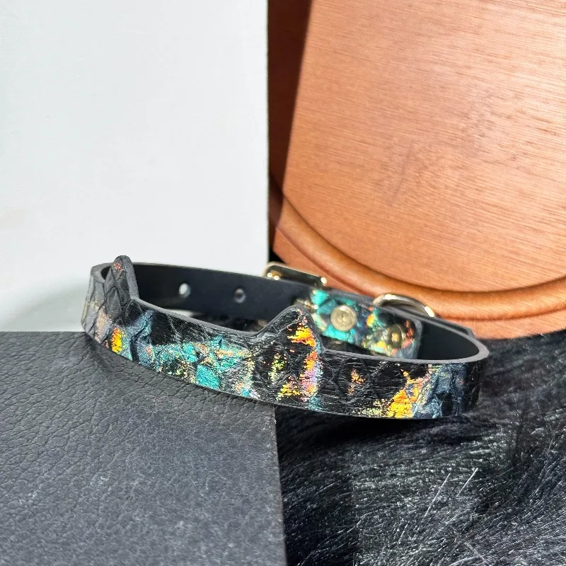 Green Python Pattern Handmade Leather Bell Collar Original Design Niche Cowhide Necklace Holiday Gift Women