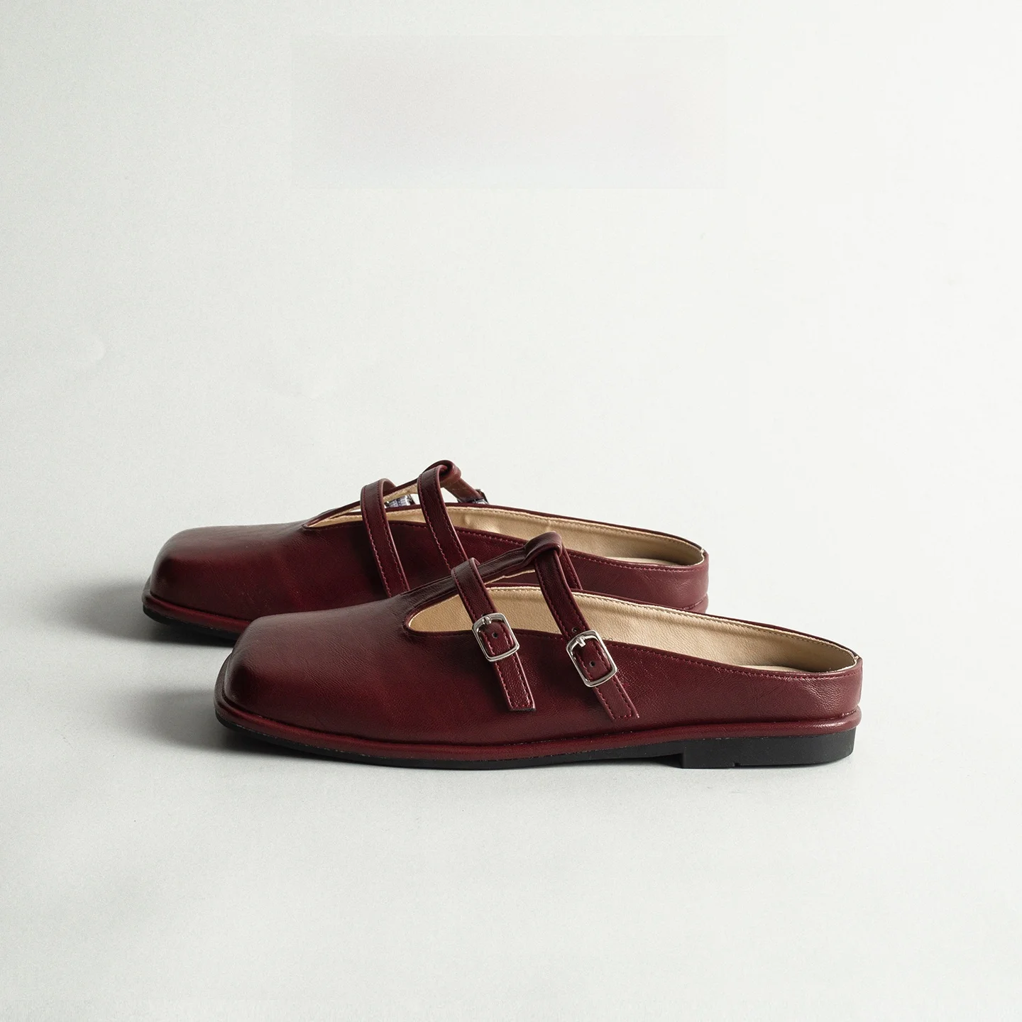 

Real Leather Retro Toe Cover Slippers Women's Spring Summer Flat Bottom Mary Jane Shoes Slip-On Mules Korean Style Sandals