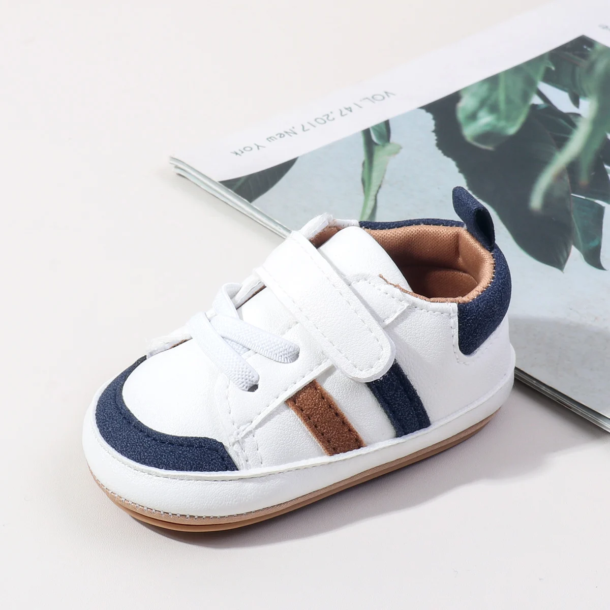 Spring And Autumn Baby Toddler Shoes Soft Breathable Microfiber Leather Infant Sneakers 0-18M Flat Walker Shoes