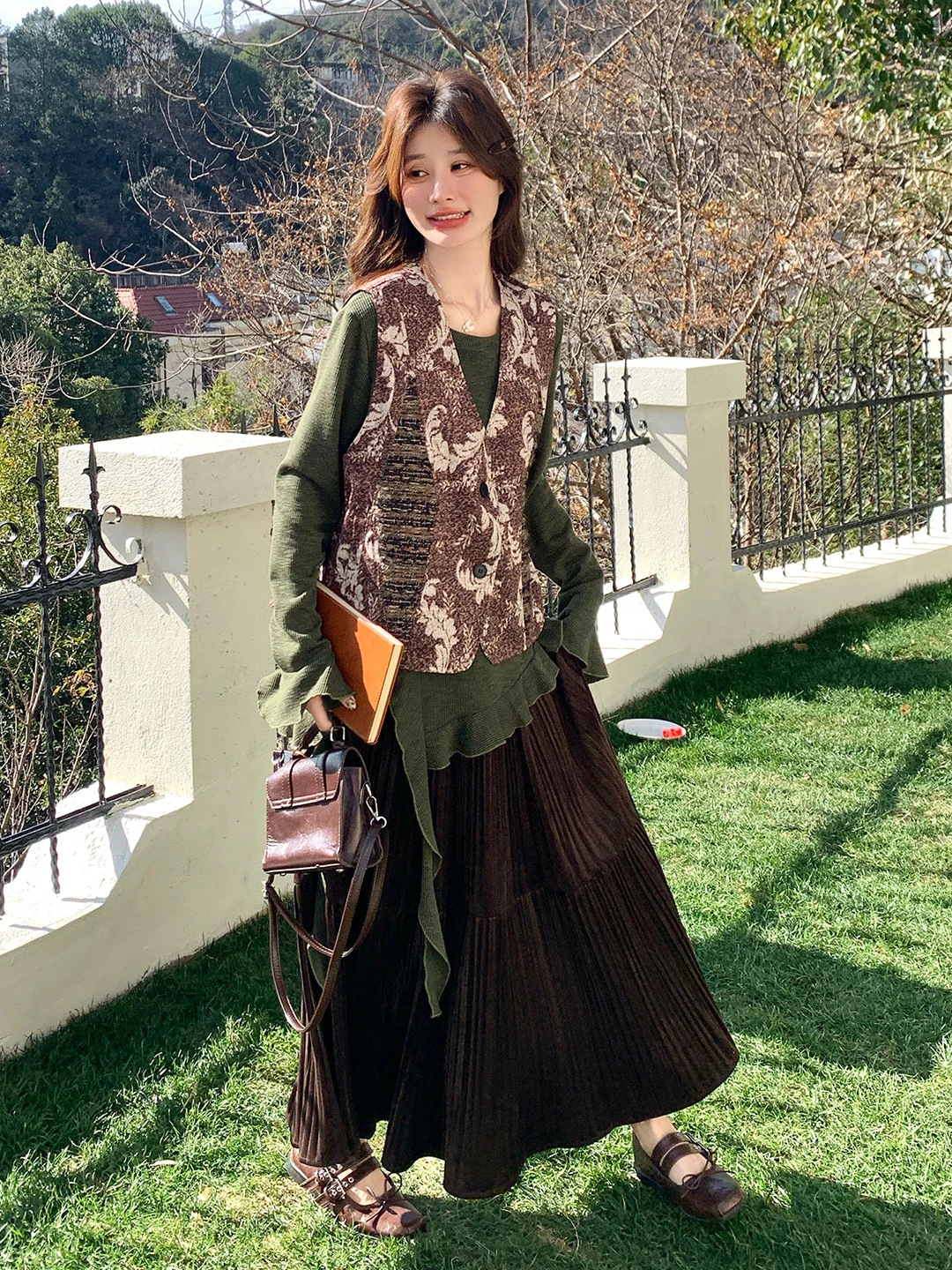 

Шикарный комплект из жилета и юбки с ретро-принтом, женский модный весенне-осенний новый стиль, комплект из трех предметов для узкого круга аудитории, с завышенной талией