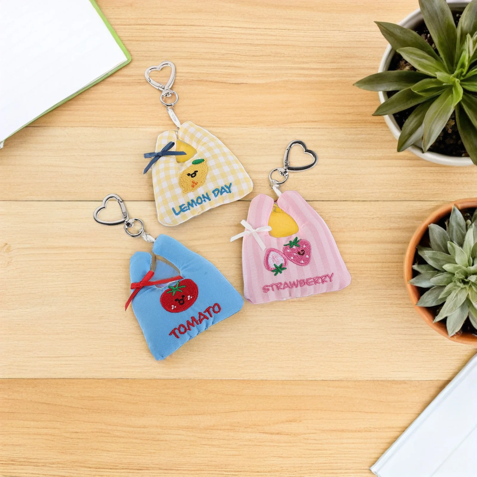 

3Pcs Cute Fruit Keychain Pack Kawaii Strawberry Clip Mini Grocery Tote Bag Charms Decorative Purse Accessory Fruit Purse Charm