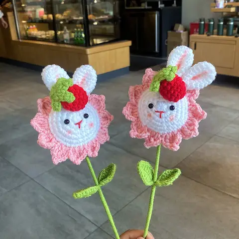 새로운 돼지 크로 셰 뜨개질 꽃 귀여운 인공 꽃 카와이 핸드 니트 꽃다발 홈 메이드 크로 셰 뜨개질 꽃 DIY 웨딩 크리스마스 선물 Best5 새로운 돼지 크로 셰 뜨개질 꽃 귀여운 인공 꽃 카와이 핸드 니트 꽃다발 홈 메이드 크로 셰 뜨개질 꽃 DIY 웨딩 크리스마스 선물 Best5