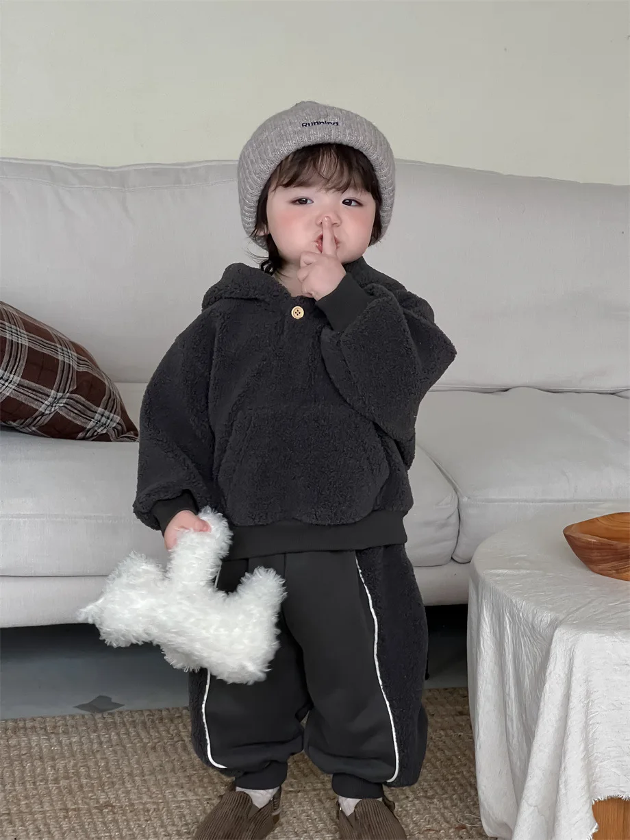 2025 Winter Nieuwe Baby Jongens Plus Fluwelen Dikke Capuchon + Casual Broek Fleece 2 Stuks Pak Baby Peuter Warme kleding Set