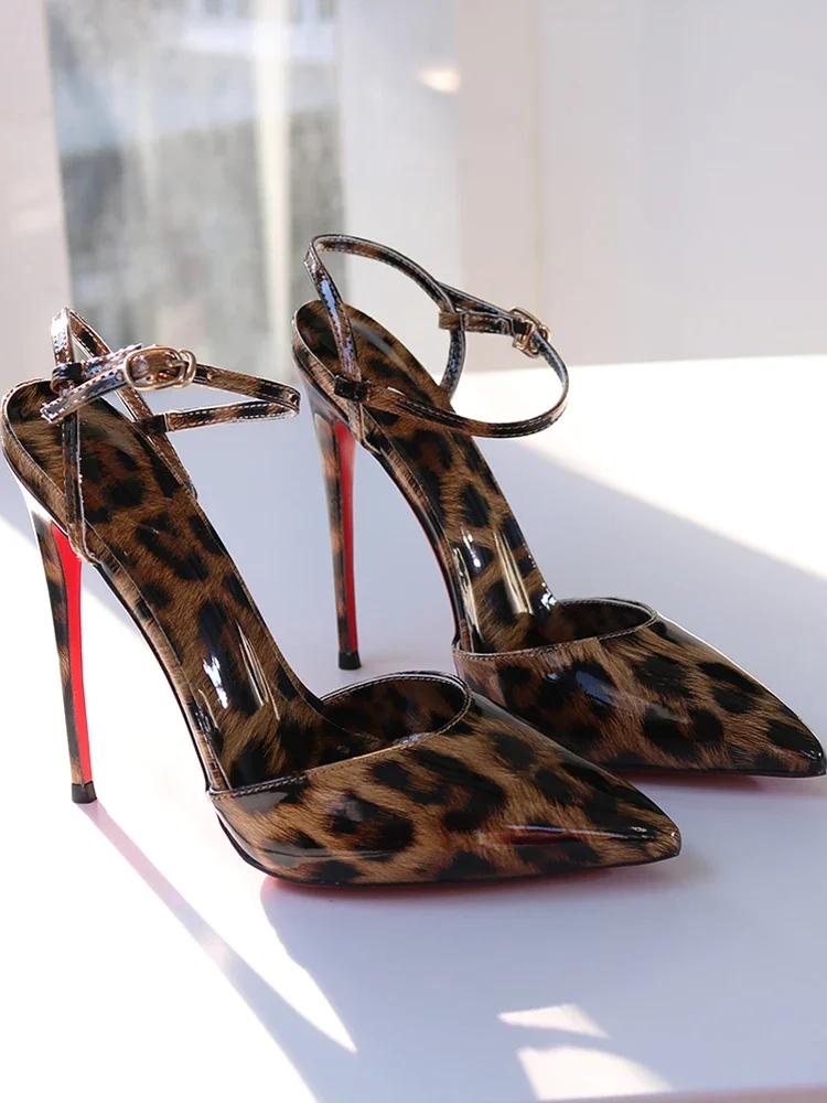 

New leopard print high-heeled sandals with straight buckle, thin heel, pointed toe, sexy nightclub style plus size reversed 12CM
