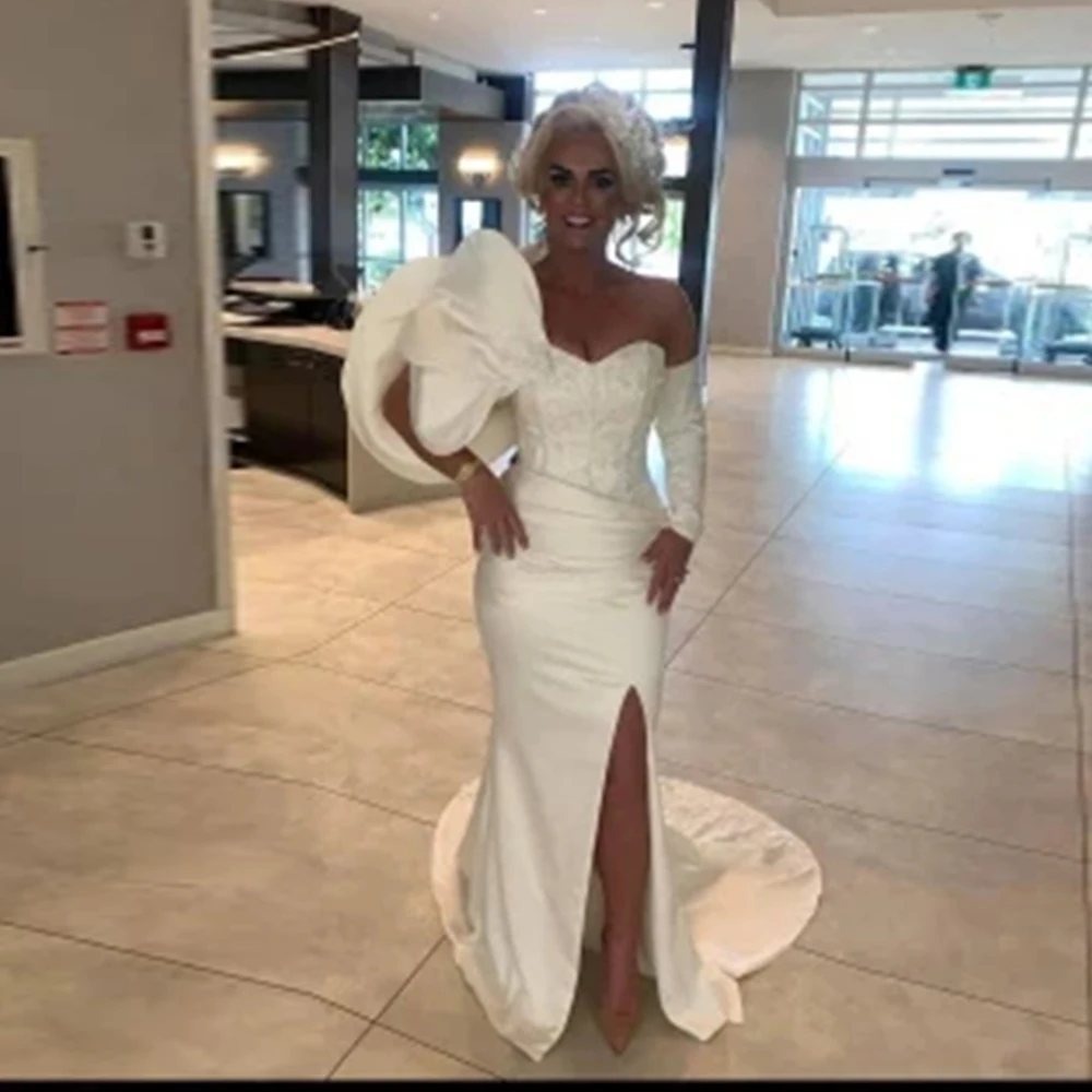 Is the Ivory Satin Mermaid Cocktail Dress Worth Your Investment for Your Next Holiday Event?