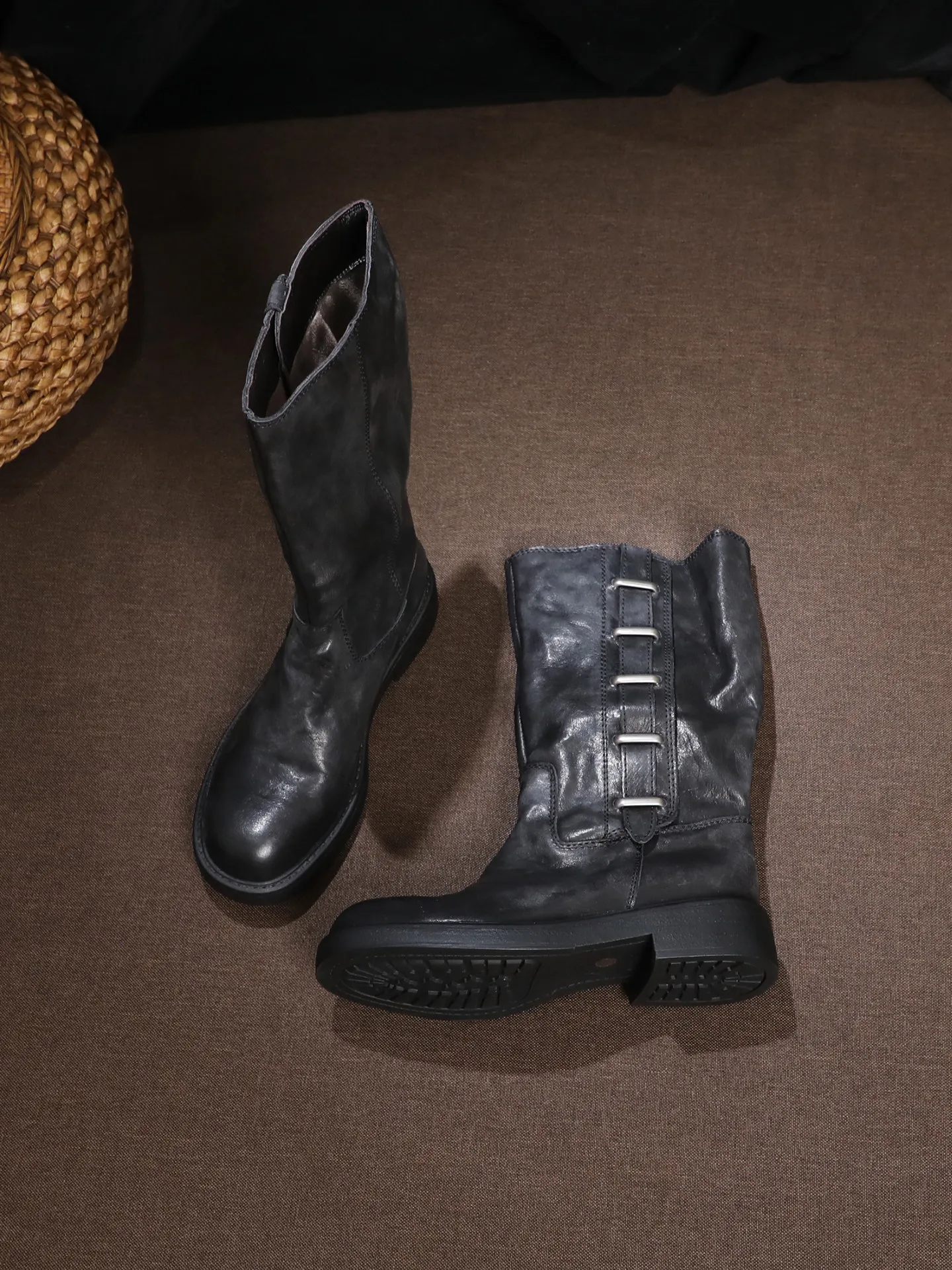 SHOEBOX Retro leather metal buckle thick heel knight boots for women, 2026 autumn and winter with plush British style midsole