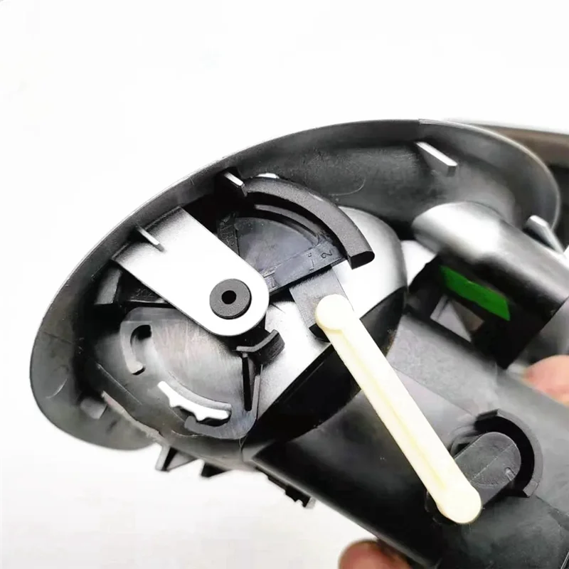 

For Citroen Picasso Air Outlet Instrument Panel Left Right Air Outlet Paddle Assembly 8264FY 8264FZ