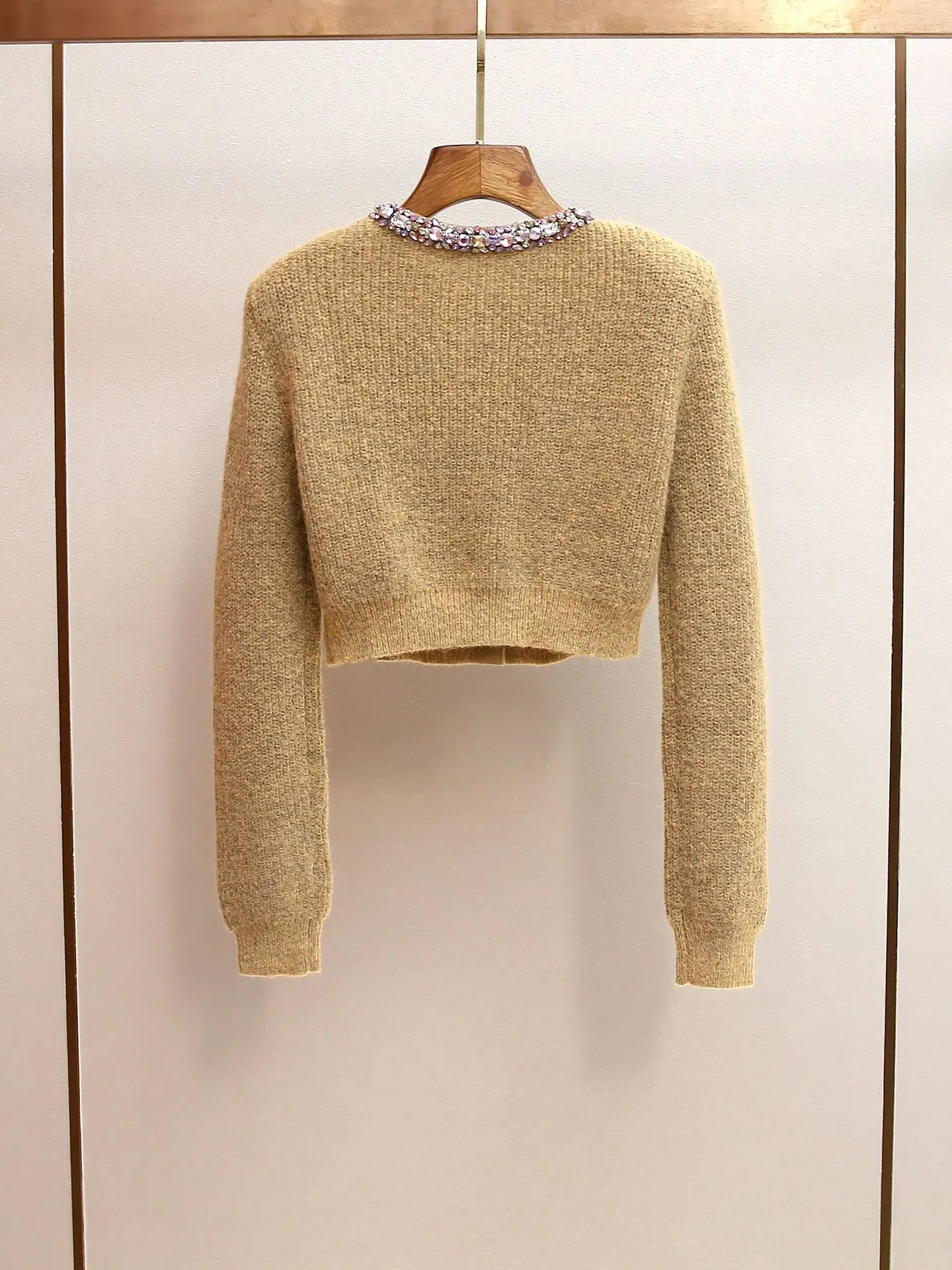 Autumn New French Plush Rhinestone Embellished Round Neck Short Slimming Long Sleeve Cardigan Top ropa mujer pulls femmes tops