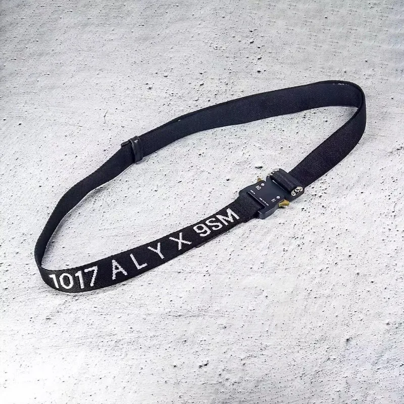 حزام حروف منسوج جديد 1017ALYX9sm لعام 2025 للأزواج الأوروبيين والأمريكيين، حزام بإبزيم أمان وظيفة تكتيكية، متعدد الاستخدامات