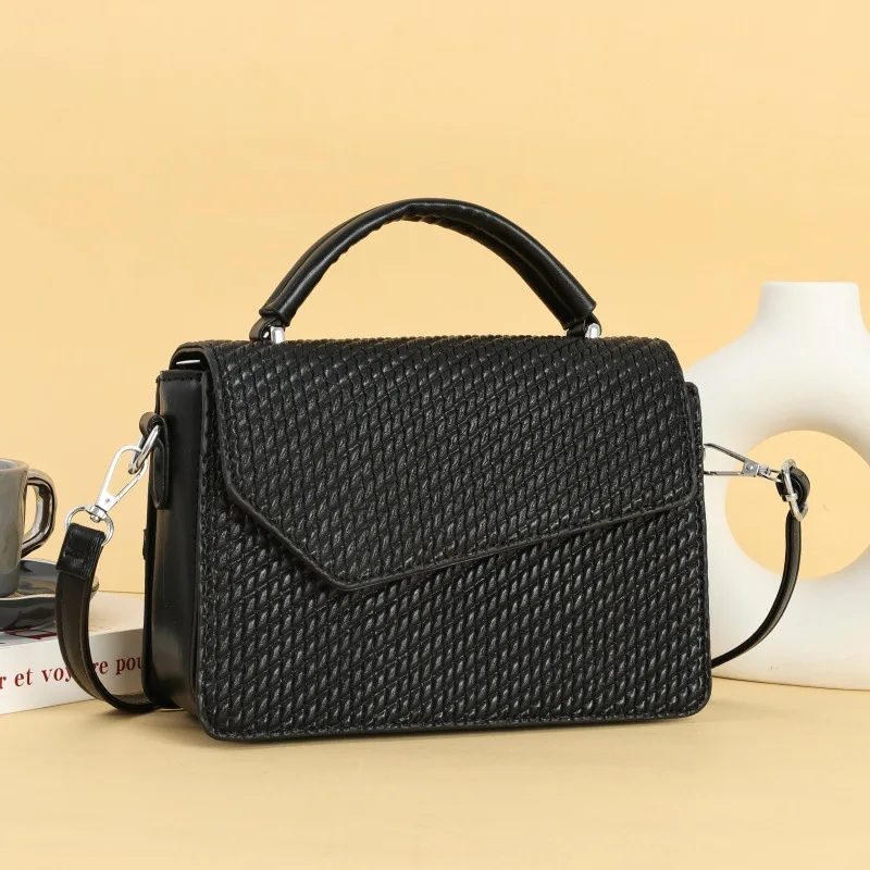 

Portable Messenger Women's Bag New Fashion Women's Bag Dream Love Bag