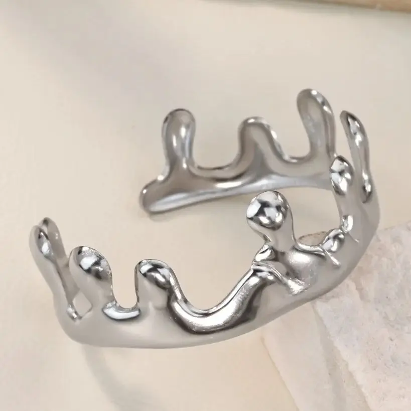 

Cute Crown Design Bangles For Women Silver Color Stainless Steel Geometric Bangle Party Christmas Jewelry Hypoallergenic Gift