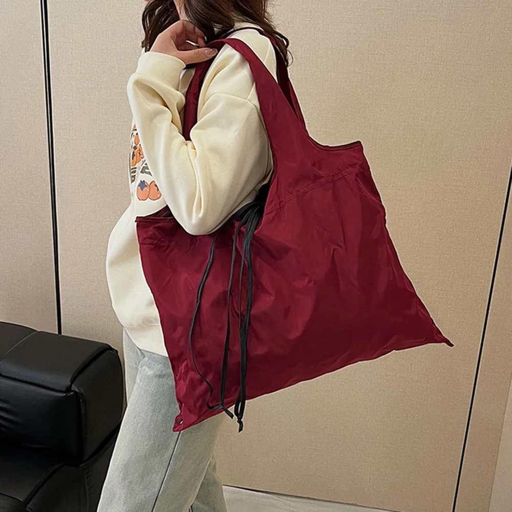 Casual Reusable Drawstring Design Handbag Nylon Large Capacity Shopping Eco Bag Storage Bags Waterproof Travel Grocery Bag Women