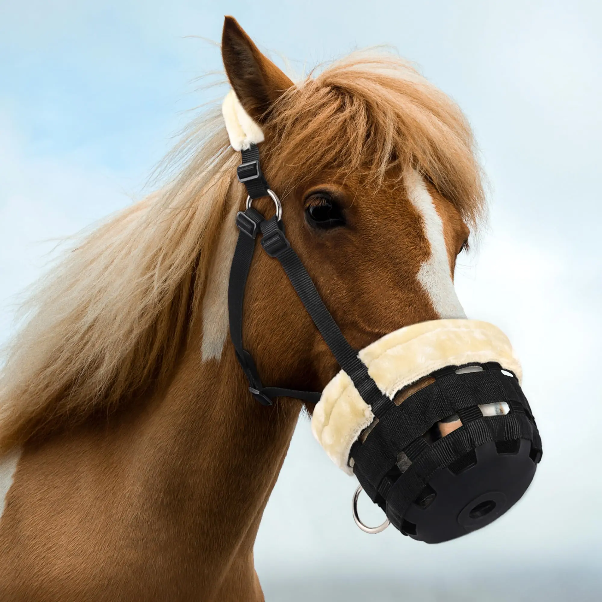 

Winter Thick Plush Horse Muzzle Halter, Anti-Bite Grazing Safety Training Equipment