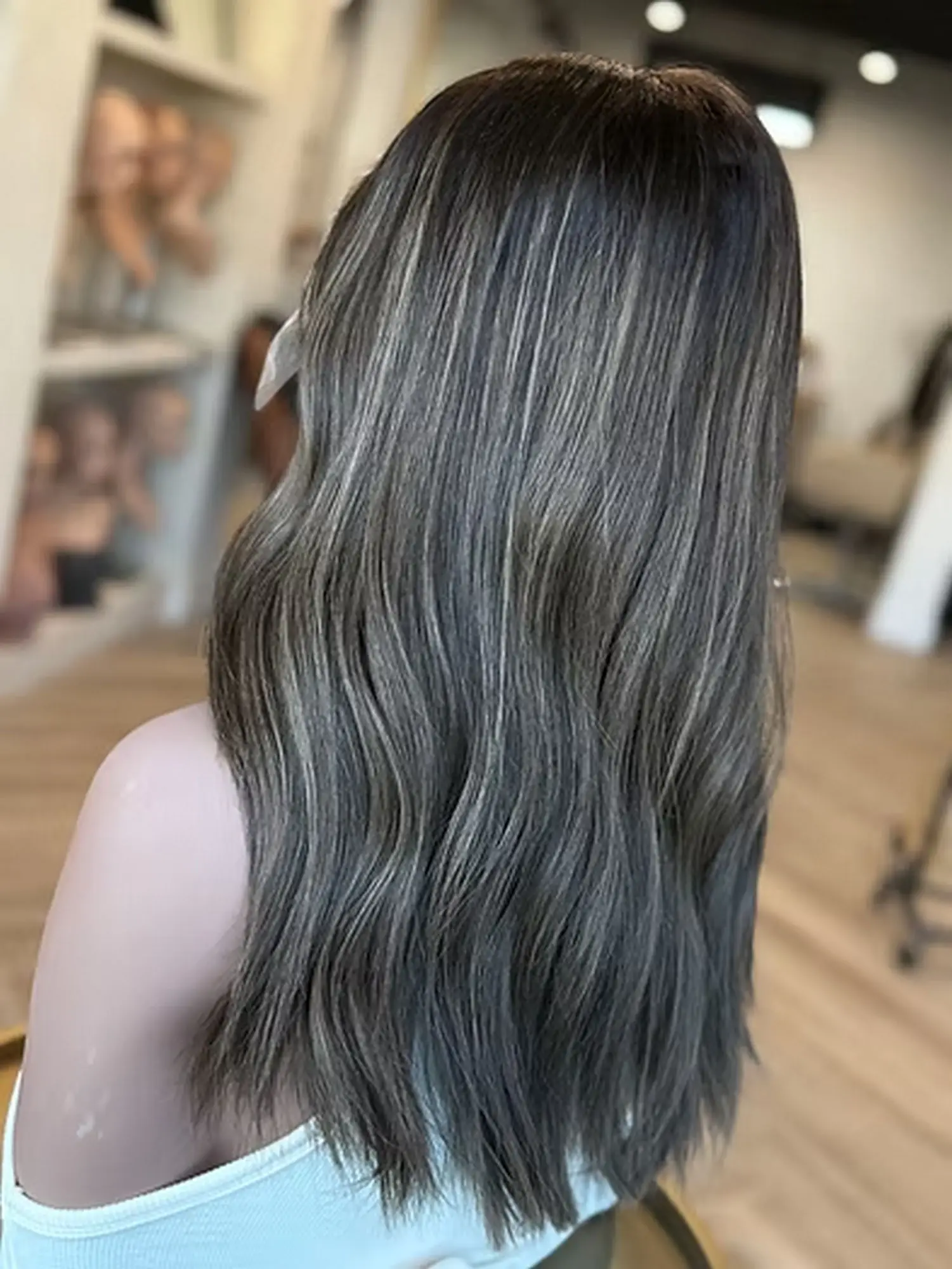 Free Part Ombre Dark Brunette Highlights Synthetic HD Lace Front Wig 20 Inches Preplucked Hairline Natural Wave 180% Density Wig