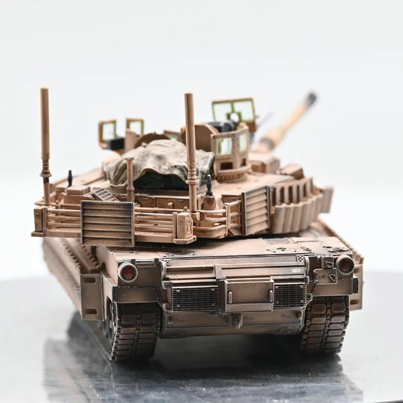 1/72Scale US M1A2 TUSK II Finished Tank Model Desktop Static Ornament Simulation Combat Vehicle Model Birthday Gifts