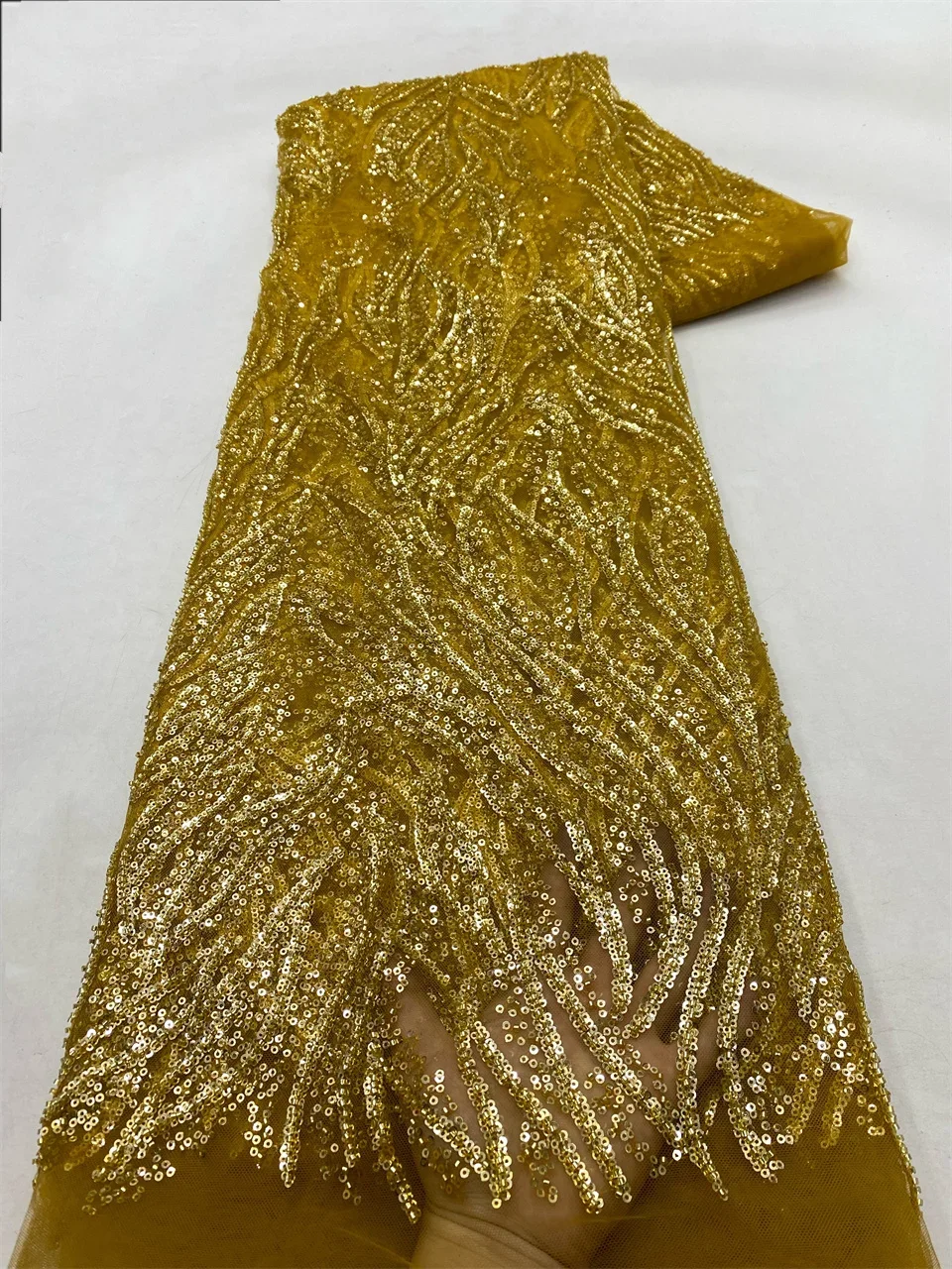 

Luxury French Beads Lace Fabric 2025 High Quality African Sequins Net Lace Fabrics for Nigerian Wedding Dresses AXZ6150