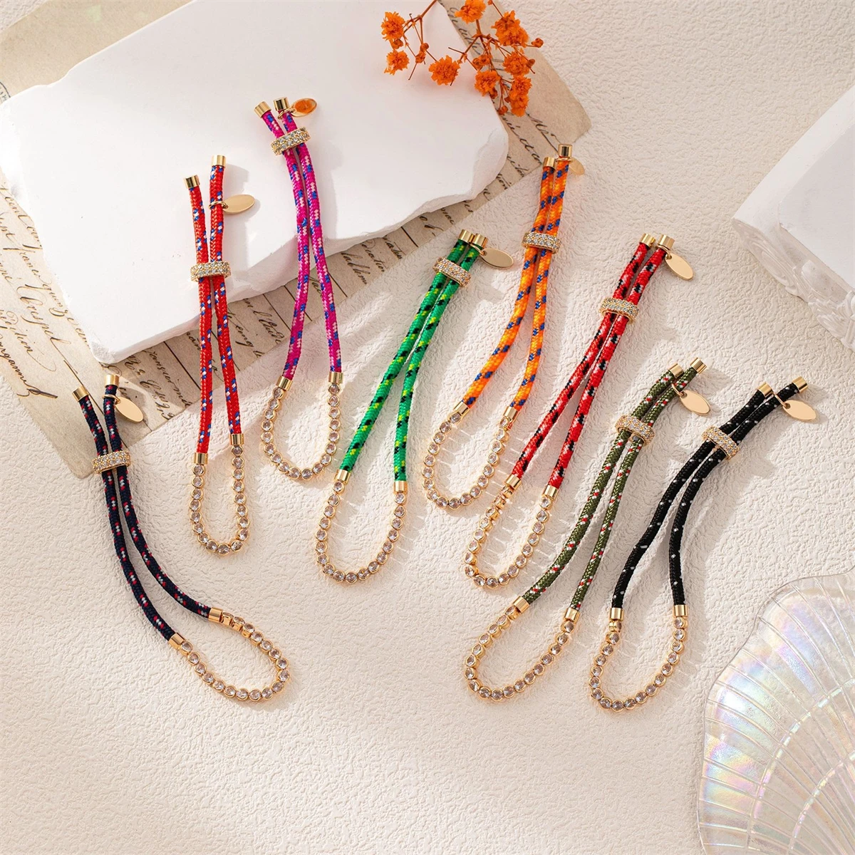 3-teiliges Modisches Mehrfarbiges Geflochtenes Seil-Armband mit Zirkon-Tenniskette, Handgefertigt und Verstellbar für Damen – Detail 4