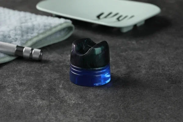 YAQI 2026 Rasiererhalter aus Ozean-Harz für Herren, 14mm, stilvolles Badezimmer-Accessoire – Detail 5