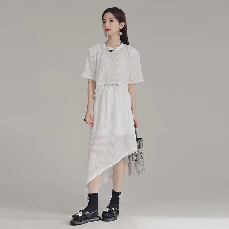 Summer Hot Sale Tassel Classic Short sleeved Women's T-shirt Black and white Round Neck Knitted suit