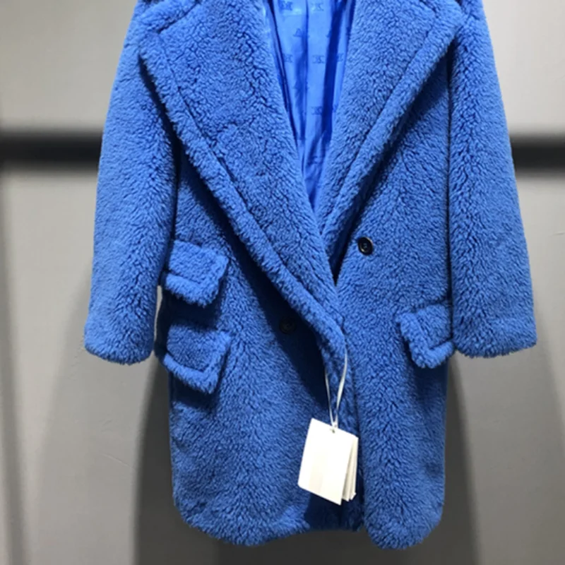 

2023 Classic Short Teddy Bear Fur Coat Alpaca Coat Women Autumn Winter Wool Coat Loose Coats Stylish warm teddy bear coat Blue c