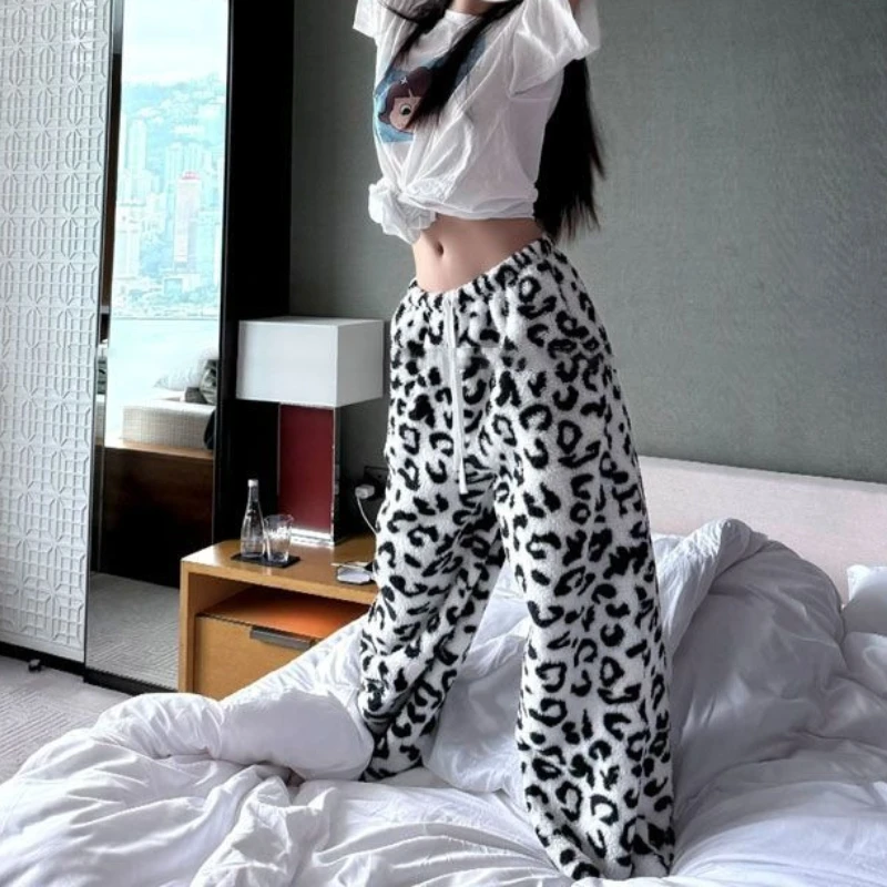 

Deeptown White Leopard Women Fleece Pants Wide Leg High Waist American Retro Straight Pajama Trousers Baggy Casual Thick Winter