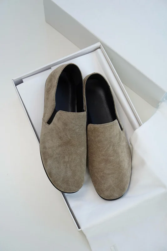 

Withered French Fashion Minimalist Shoes Vintage Genuine Leather Solid Soft Comfortable Flat Sole Shoes Slip-On Loafers Women