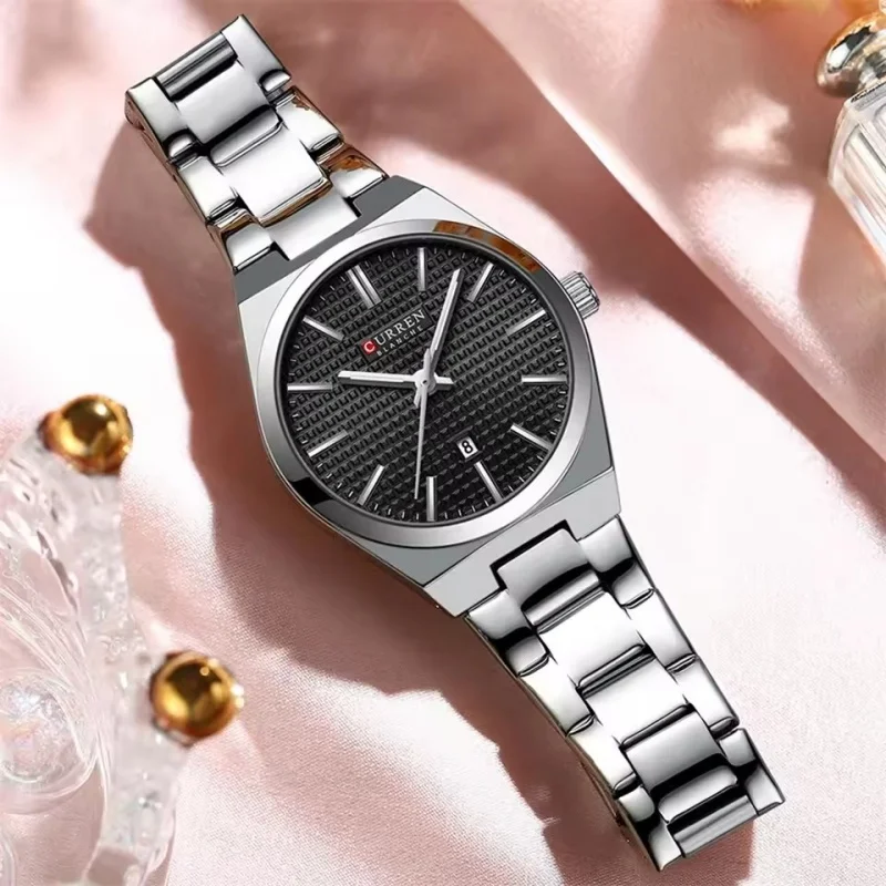 CURREN 8439 إكسسوارات الموضة كوارتز ساعة رجالي تصميم بسيط مقاوم للماء مضيئة حزام الفولاذ المقاوم للصدأ ساعة رجال الأعمال