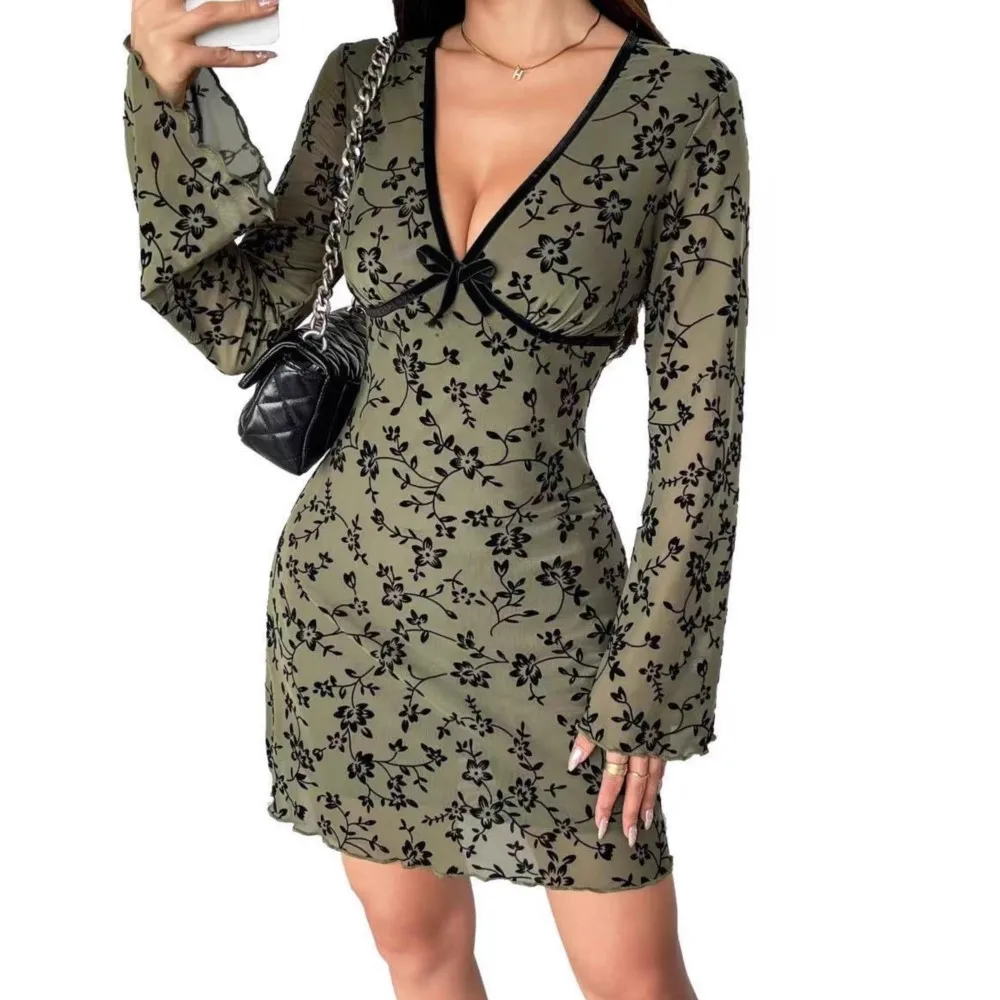 Vestidos 2025 mulher manga alargada dupla camada malha reunindo grande vestido com decote em v all-match baixo corte temperamento elegante casual sexy