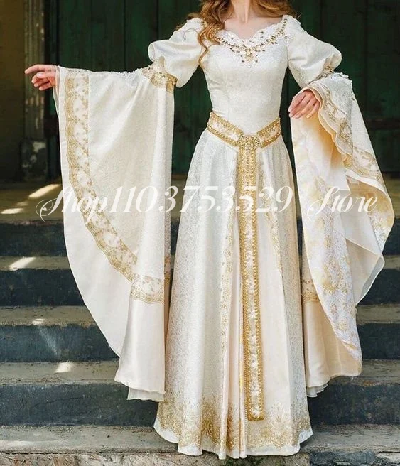 Historic Medieval Evening Dress Champagne Antique Evening Appliqued Lace Up Queen Chapel Skirt Fairy Long Sleeve فساتين سهرات