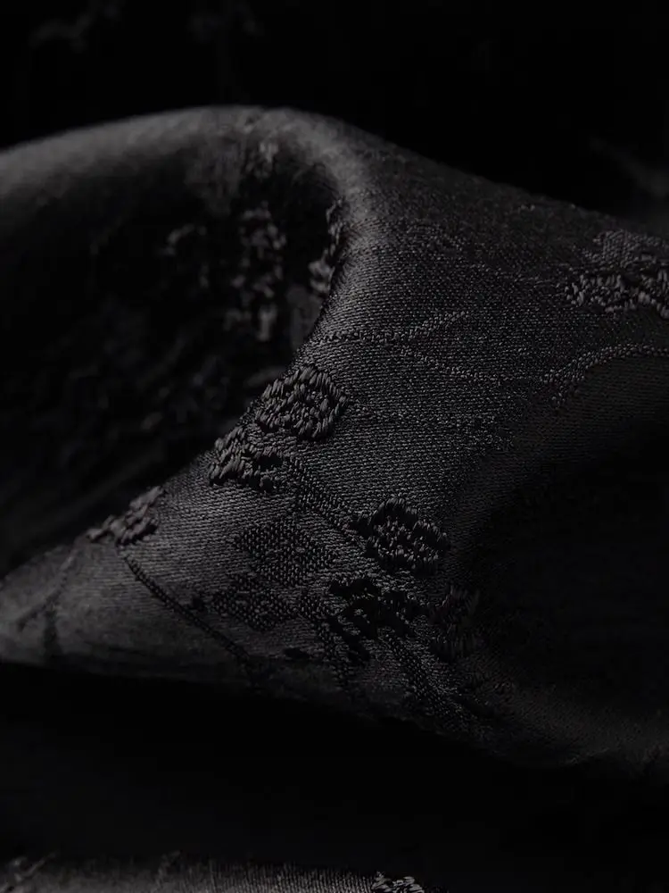 سترة جاكار سوداء برباط للنساء بأكمام طويلة وفضفاضة على الطراز الصيني معاطف كبيرة الحجم