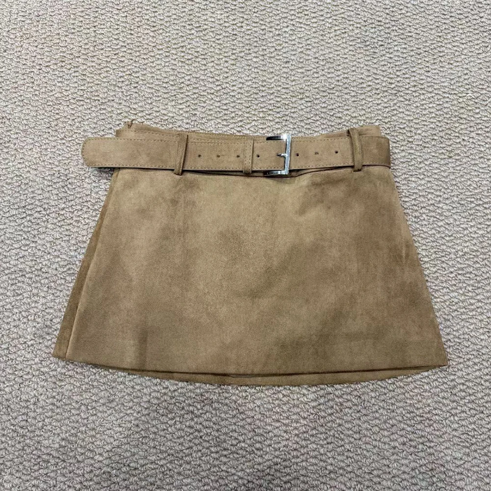 TWOTWINSTYLE solide Mini Sexy minceur jupes pour les femmes taille haute épissé ceinture été Design sens jupe de fête femme KSK556227