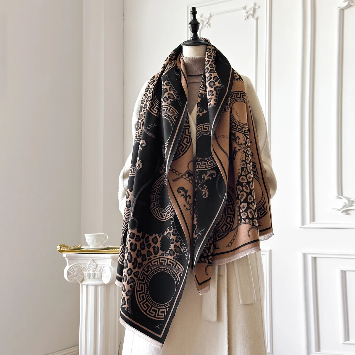 Neue Eleganz, zweiseitiger Jacquard-Pashmina-Schal, weich, warm, Wintermode, kalte, winddichte Schaldecke mit Fransen