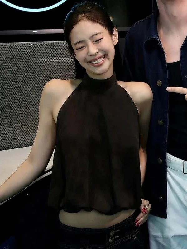 Diepbruin suède vest en orts-set Ne Hangende Svel Belted Faionable tweedelig damespak rond Ne Pullover Po...