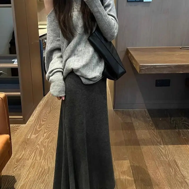 Dames retro donkergrijs zacht fleece gevoerd dik gedrapeerd a-lijn zeemeermin lange rok voor herfst winter nieuwe elegante mode rok