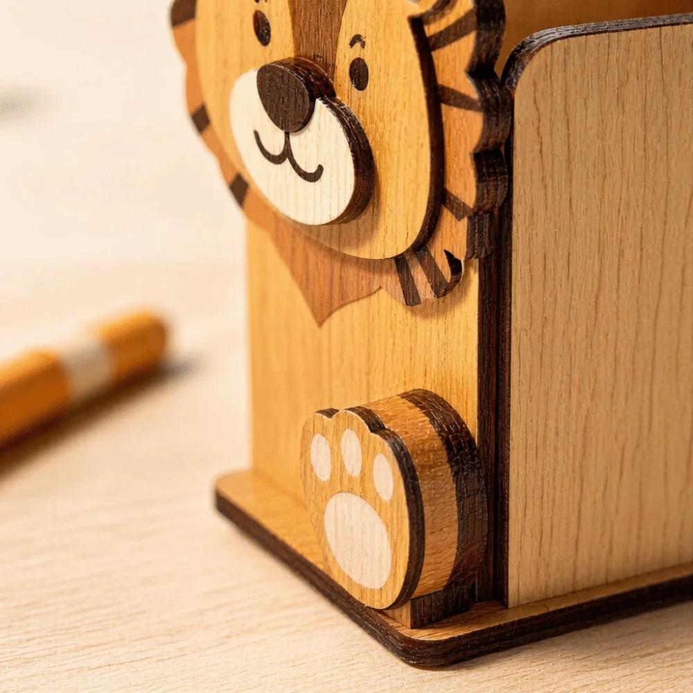 Hand Carved Animal Glasses Holder Wooden Material Multi-Functional Spectacle Stand Storage Rack 3D Design Phone Display Stand