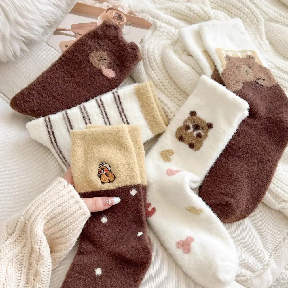 

Cute Cartoon Capybara Socks Warm Soft Floor Socks Thickened Winter Sleep Socks For Women Girls